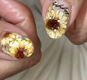 ミツバチネイル(Mitsubachi Nail)