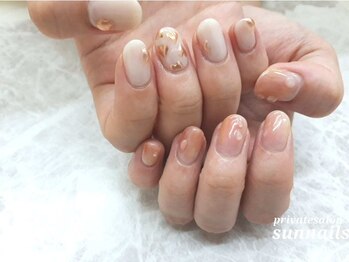サンネイルズ(sun nails)/アシメネイル