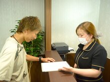 エピラージュ 町田店/受付後カウンセリングへ★