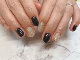 ワンカラー　ラメ　ブラック