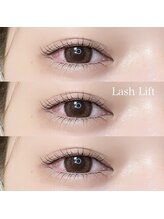 ベローアイラッシュ 四条店(Bello eyelash)/ラッシュリフト(フラットタイプ)