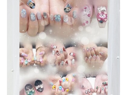 クリスタルネイルの写真