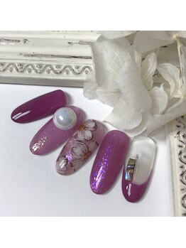 ヒトミネイルズ(Hitomi Nails)/
