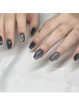 サロンドウイ(salon de OUI)/Black magnet