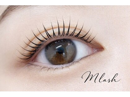 エム ラッシュ(M lash)の写真