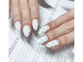 ホワイトネイル