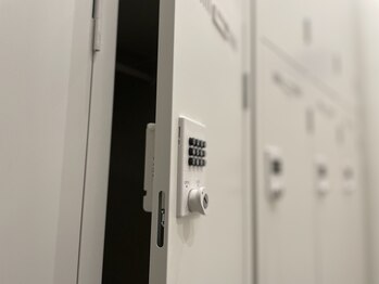 バニーヒップ(Bunny Hip)/locker room..