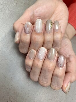 アンドエミニー エン ラボーテ(& EMINY 艶 la beaute)/シンプルニュアンスネイル