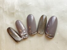 ウィズ フェリーク/シックで上品