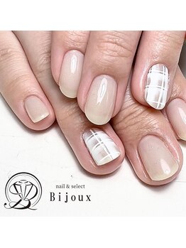 ビジュー(Bijoux)/チェックネイル