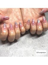 リブ 三軒茶屋(LiB)/持ち込みアート