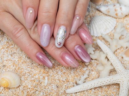 エティス フル ネイルズ(Etis ful Nails)の写真