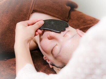 バザルナ(Basaluna)/バザルトストーン