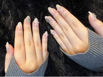 Le moka【フィルイン/マグネット/定額】の写真/《2025年11月OPEN》静かで居心地の贅沢空間!定額ネイル￥4000～[コスパ×高技術］フィルイン/駐車場無料◎