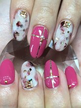 ルフリーク(Le Freak)/ショートネイル