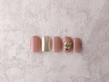 マックスビューティーネイル(MAX BEAUTY nail)/