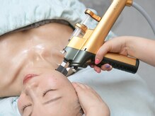 グロウ バイ フェイシャルデザイン アンド アイ(GROW)の雰囲気（40代～のお悩み、たるみケア/ほうれい線/マリオネットライン改善）