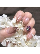 ヒトミネイルズ(Hitomi Nails)/