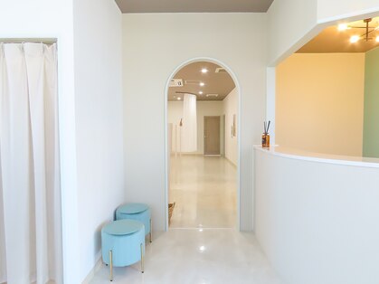 ロイ 初生店(LOI)の写真