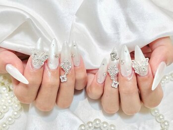 ウィステリア(Wisteria)の写真/【持込OK&つけ放題】爪が折れた/短い等のお悩みを解決!あなたのお好みの長さに調整可能♪