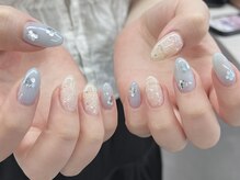 ローランリム(LORAN Lim)/くすみブルーレースネイル