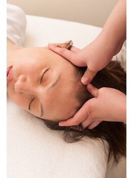 サロンドナチュール 呉服町店/側頭筋ストレッチ