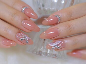マオジェル 蝶々ネイル