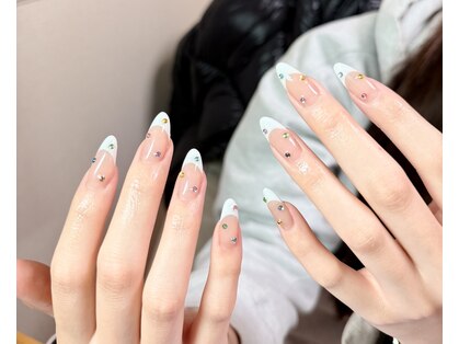 Bella nails BARの写真