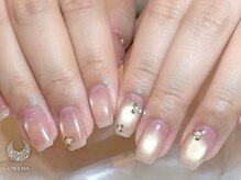 ウネルマ(UNELMA)/ベージュマグネットパーツ艶めく