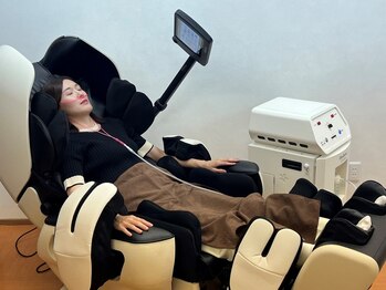 ヘルスプラスパーク(Health Plus Park)の写真/人の手を超えるプロの揉み心地◎最新のAI搭載マッサージチェアと酸素・水素のW効果で慢性疲労も解消!!