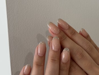 コンフィ(comfy)/ラメフレンチ