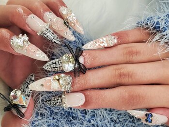 プリンセスネイル(Princess NAIL)の写真/長さだしはお任せください◎お爪の状態に合わせて理想の形に整えます☆みんなに自慢したくなる指先へ♪