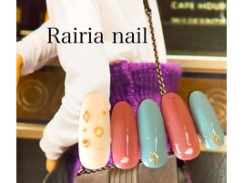 シンプルガーリーネイル