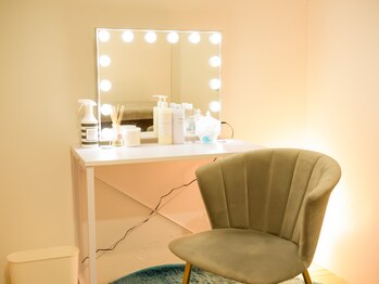 ファム(fam.)/完全個室型パウダールーム!!