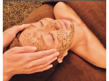 ベルダ(BELDAD)の写真/【肌質改善】話題のReviハーブピーリングで毛穴の黒ずみや開きを除去◎お肌悩み・ニキビケアにも◎