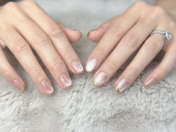 シンプルマグネットネイルアート