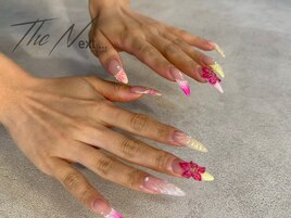 お花　ロングネイル