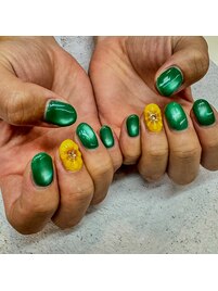 ひまわりネイル