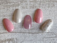 ネイルサロン エムズ(Nail Salon M's)/ワンポイントドットネイル