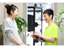 ビーコンディショニング(B Conditioning)の雰囲気（カウンセリングでカラダの状態と目標を確認）