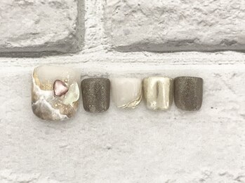 カラン 焼津店(CALIN)/ニュアンスフット