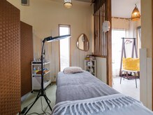 タイマッサージ シズ(Thai massage Shizu)の雰囲気（眉は2階での施術です。自眉を生かしお顔の印象を変えられます。）