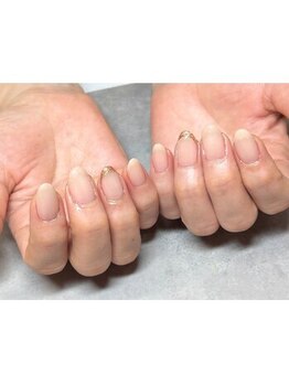 タレイア(Thaleia)の写真/潔いほどシンプルに♪《オフィスネイル、ニュアンスネイルお任せ下さい》飽きのこない上品デザイン多数◎