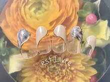 エストリブレ(estLivre)/オリエンタルピーコック