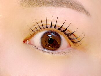 デイジーラッシュ 神戸三宮店(Daisy Lash)の写真/パリジェンヌ￥4400/アイブロウ￥3300♪なりたい理想にもこだわった丁寧な施術でモチに定評あり！！