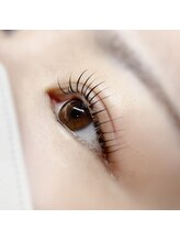 ユードット(u.)/ラッシュリフト