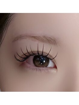 ソレイユ エ ルナ(Soleil et Luna)の写真/LEDエクステでモチUP！汗・湿気に強くキレイが続く♪