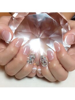 アイコニック ネイルアンドアイ 長久手店(ICONIQ nail&eye)/
