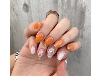 ネイルズ ララ(nails Lala)/アシメネイル。