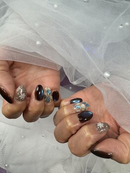 ヒラソルネイル(Girasol nail)/冬デザインアート